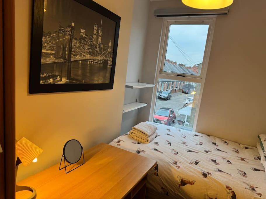 Stylish, Spacious And Central 4 Bedroom House Belfast Exterior photo
